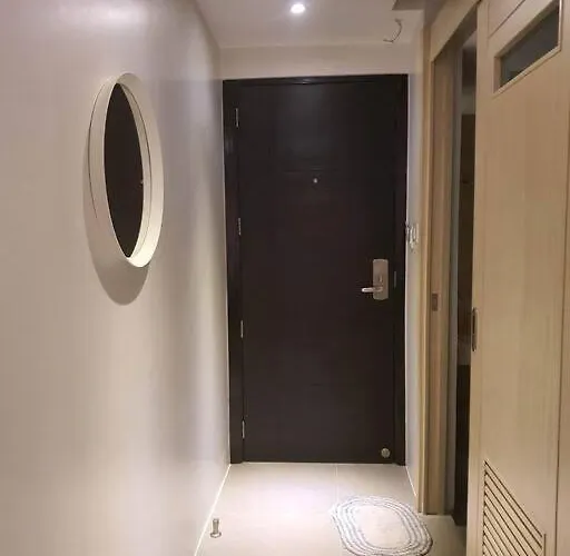 アパート Cozy With Beautiful View & Free Netflix Access *